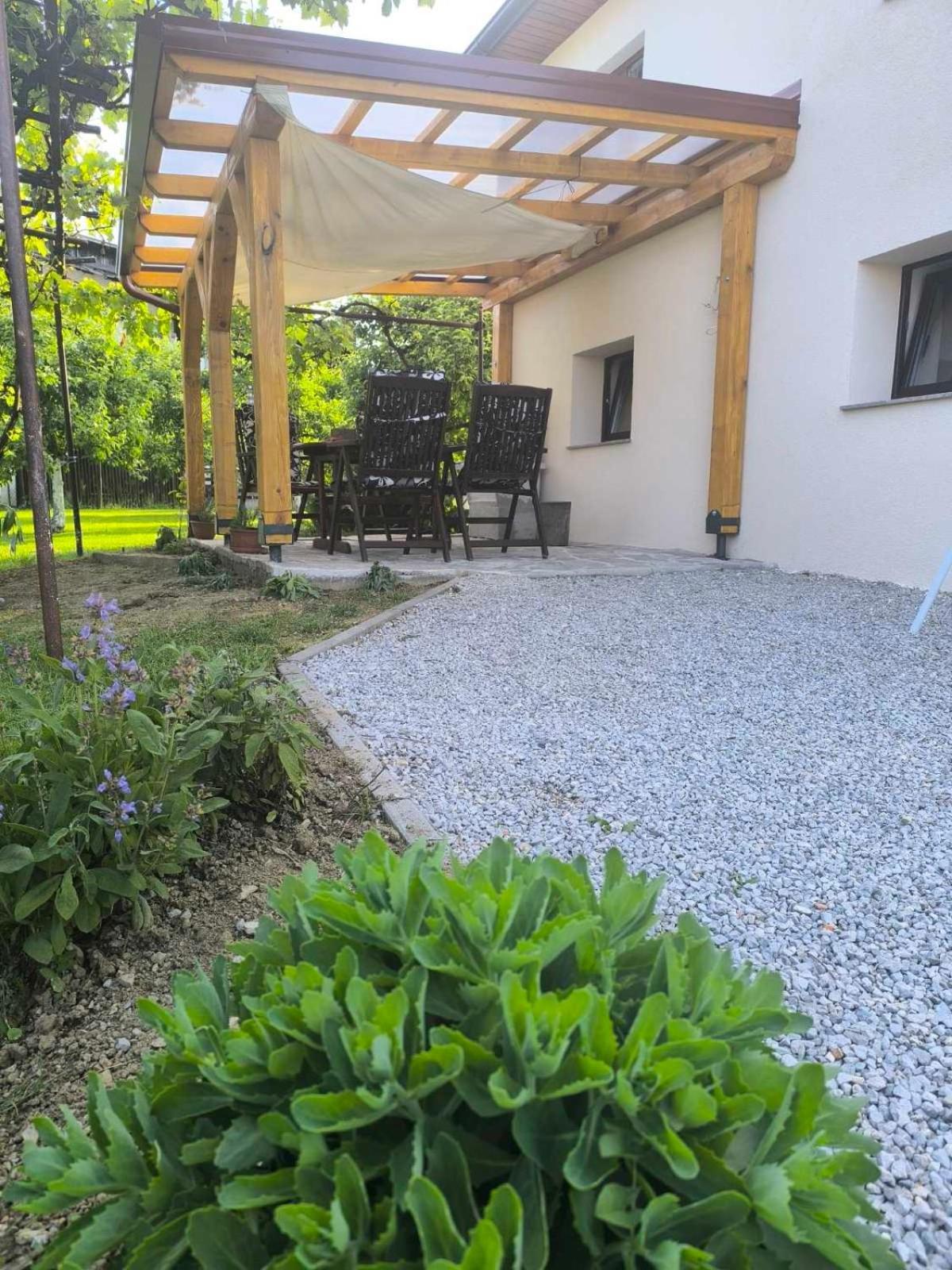 Begova Kuca-Velika Kladusa Exterior photo